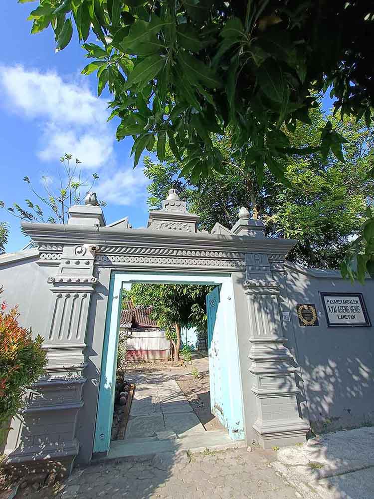 Megahnya Gapura Makam Ki Ageng Laweyan 1 Gapura Makam Keramat Kyai Ageng Henis Laweyan