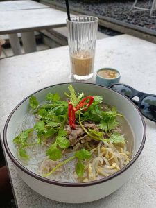 Mie Soun Daging SOP Bandung
