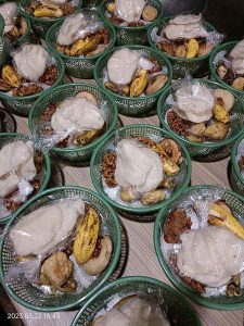 Nasi Berkat Kerupuk Pisang Apem Sego Berkat Selametan