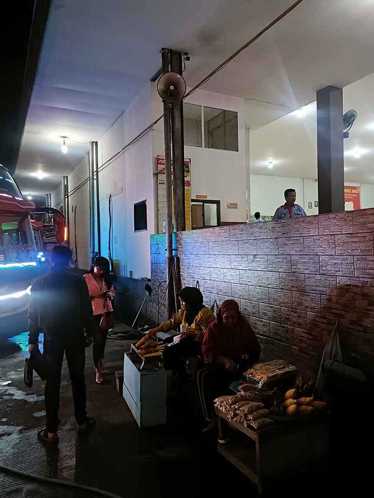 Penjual Jagung Bakar