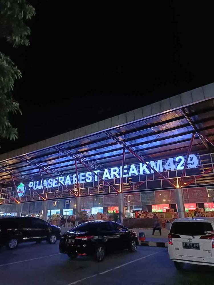 Rest Area KM 429 Semarang Solo Tol Trans Jawa