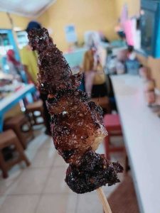 Tusuk Sate Bakar Daging Kerbau