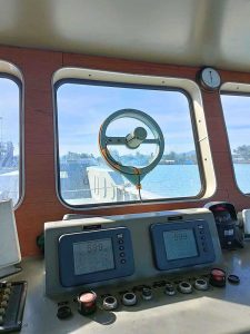 Alat Pembaca Kecepatan Angin Map Kemudi Kapal Laut