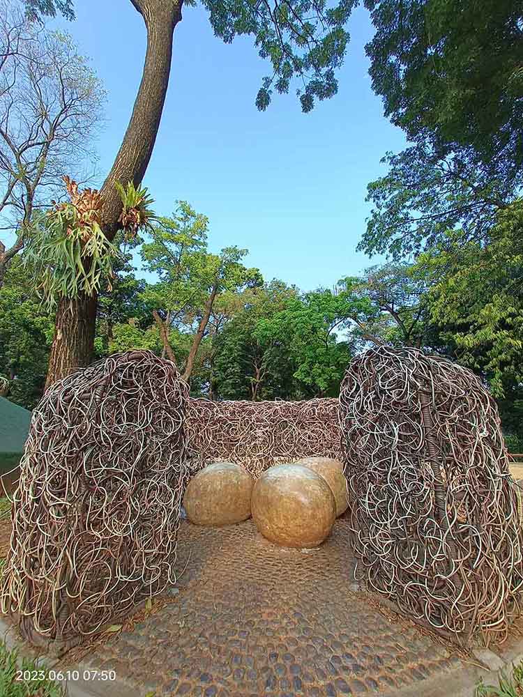 Diorama-Sarang-Burung-Tempat-Foto-Spot-Foto-Sarang-Telor-Dinosaurus Diorama Sarang Burung Tempat Foto Spot Foto Sarang Telor Dinosaurus