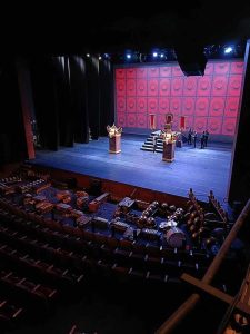 Panggung Pagelaran Wayang Orang Pandowo Boyong Dengan Alat Musik Gamelan Lengkap