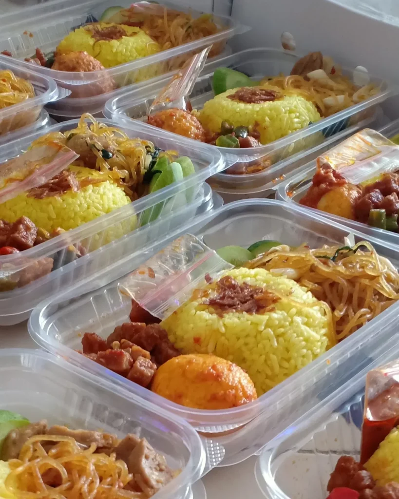 Cara Buka Usaha Kuliner Rumahan 2025, Menu Makanan Nasi Kuning