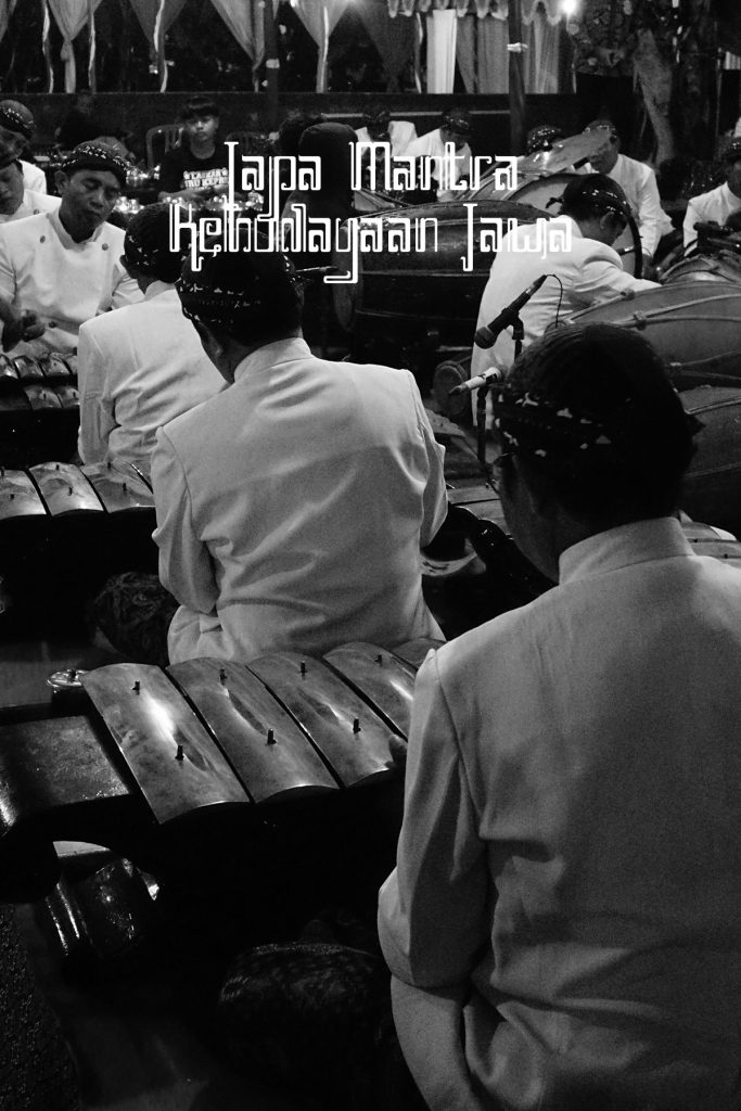 Apa Itu Japa Mantra Gamelan